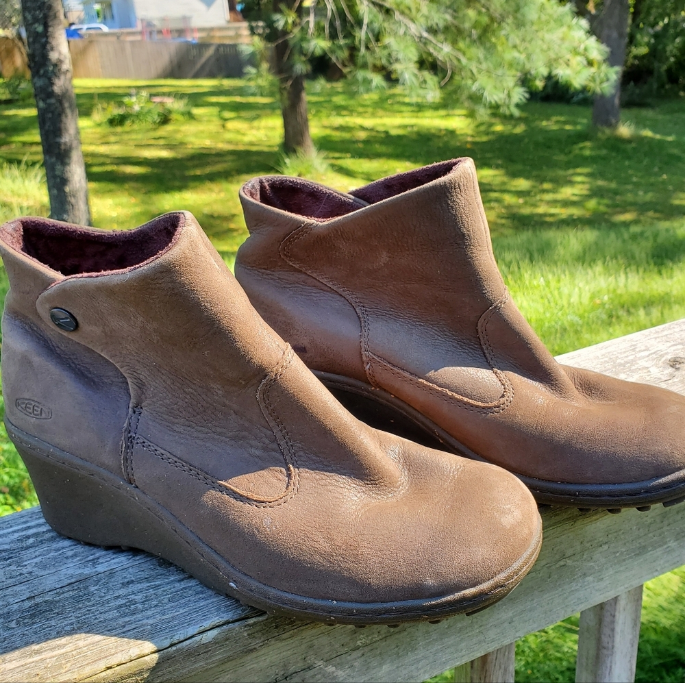 Women's Keen Boots